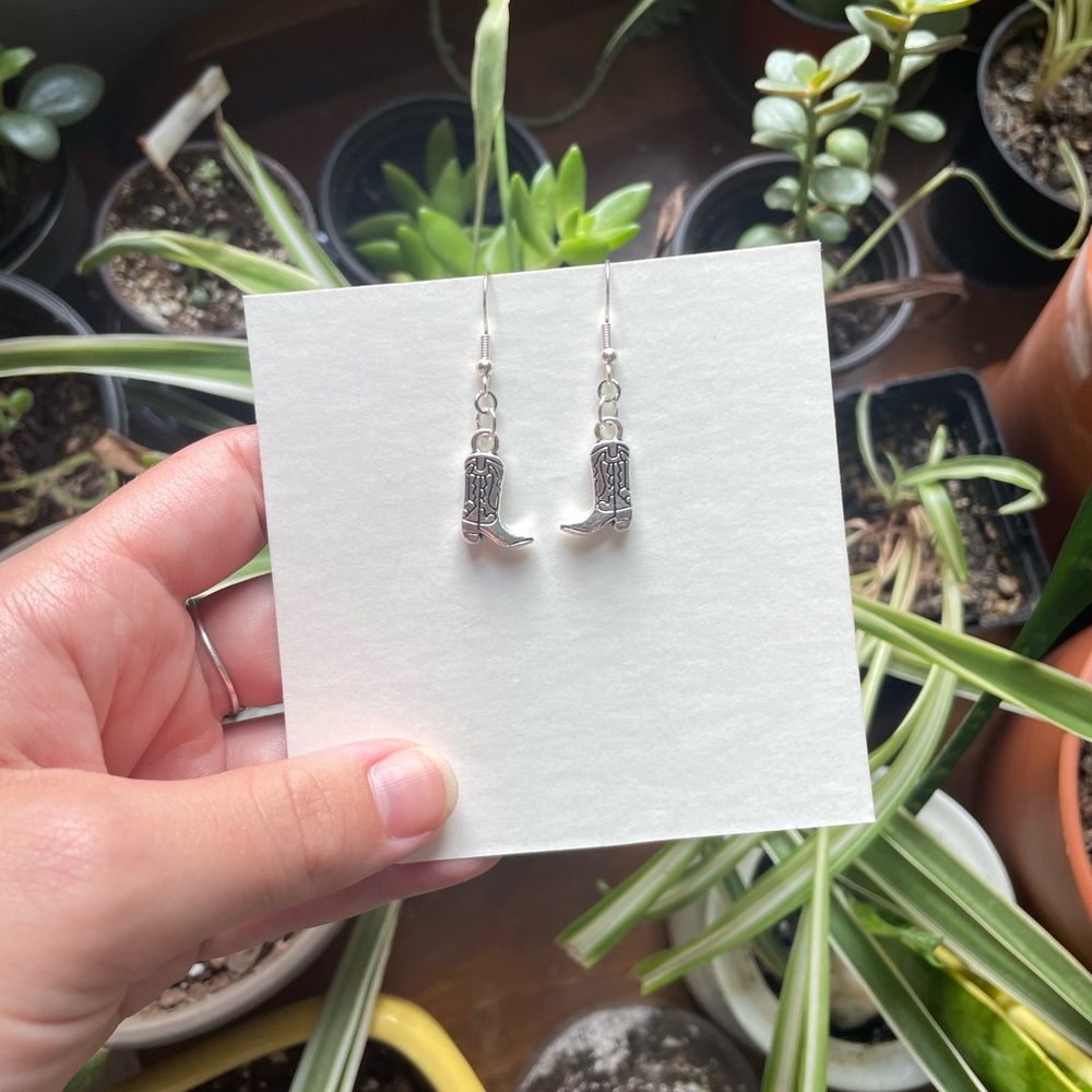 Cowboy boot earrings!!!